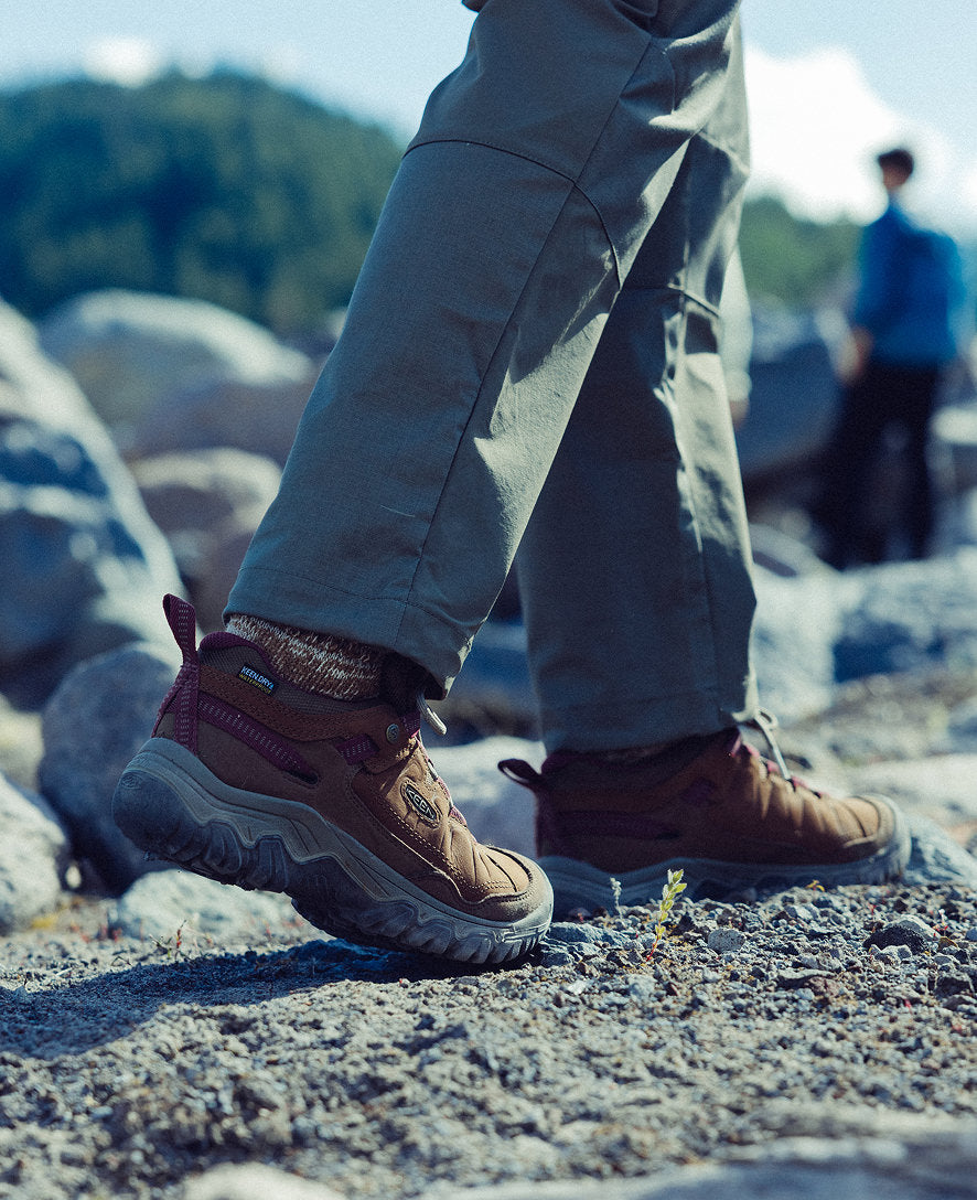 Women's Targhee IV Waterproof Hiking Shoe Bison/Beaujolais - Keen