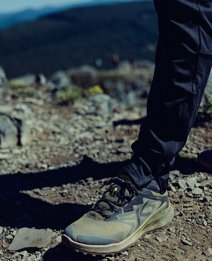 Men's Zionic NXT Waterproof Hiking Shoe Triple Black - Keen