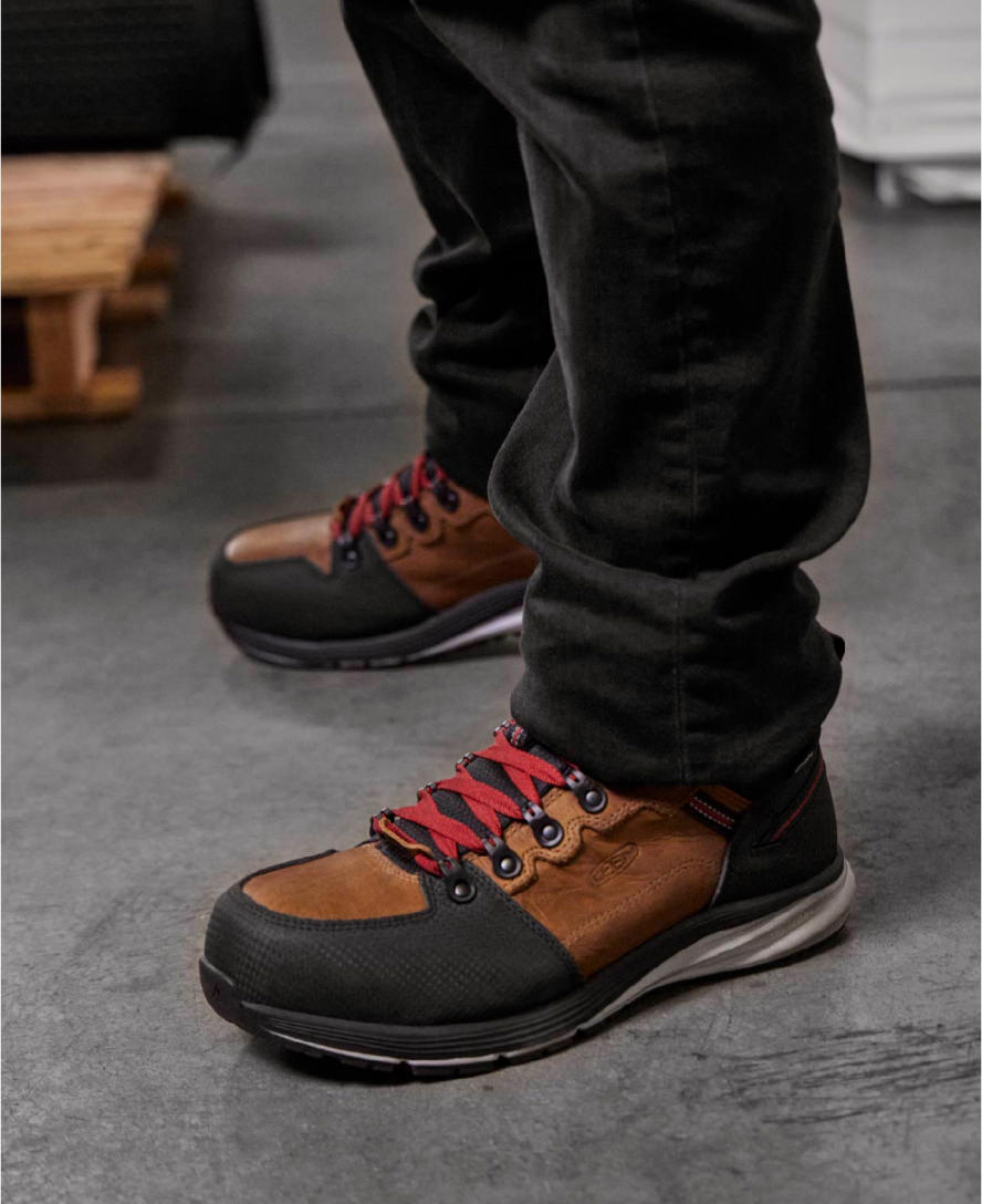 Men's Red Hook Waterproof Boot (Carbon Toe) Tobacco/Black - Keen