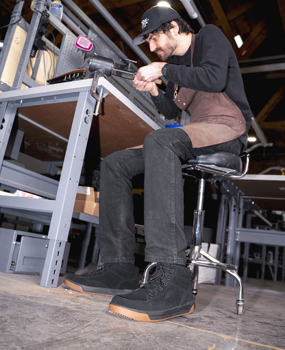 Men's Gibson Boot (Soft Toe) Black/Gum - Keen