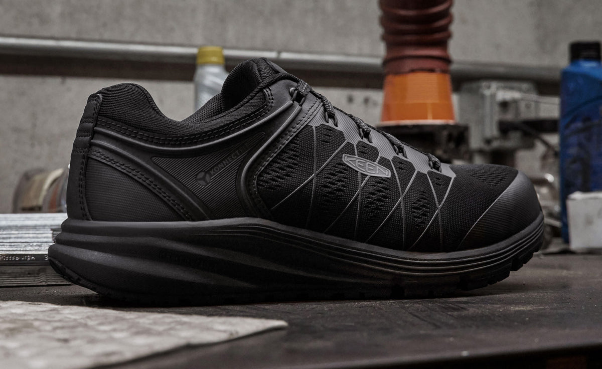 Men's Vista Energy (Carbon Toe) Black/Raven - Keen