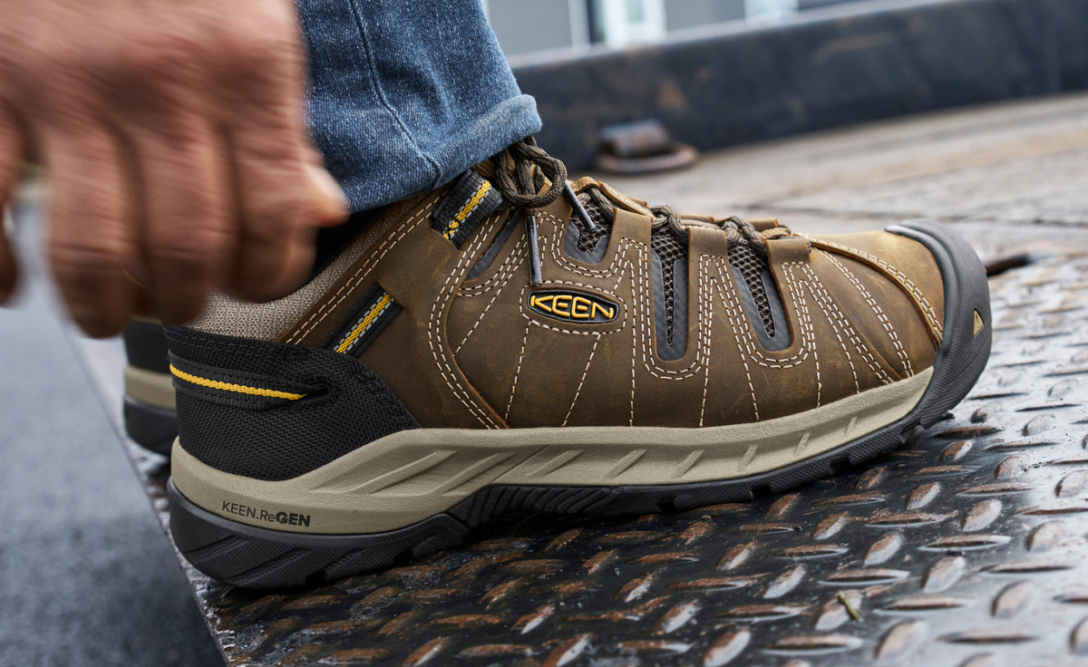 Men's Flint II (Soft Toe) Cascade Brown/Golden Rod - Keen