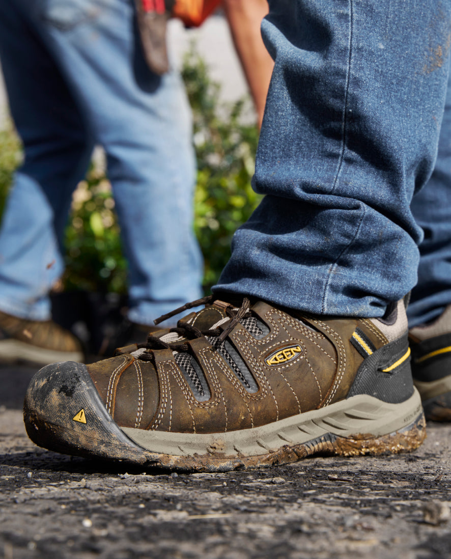 Men's Flint II (Soft Toe) Cascade Brown/Golden Rod - Keen