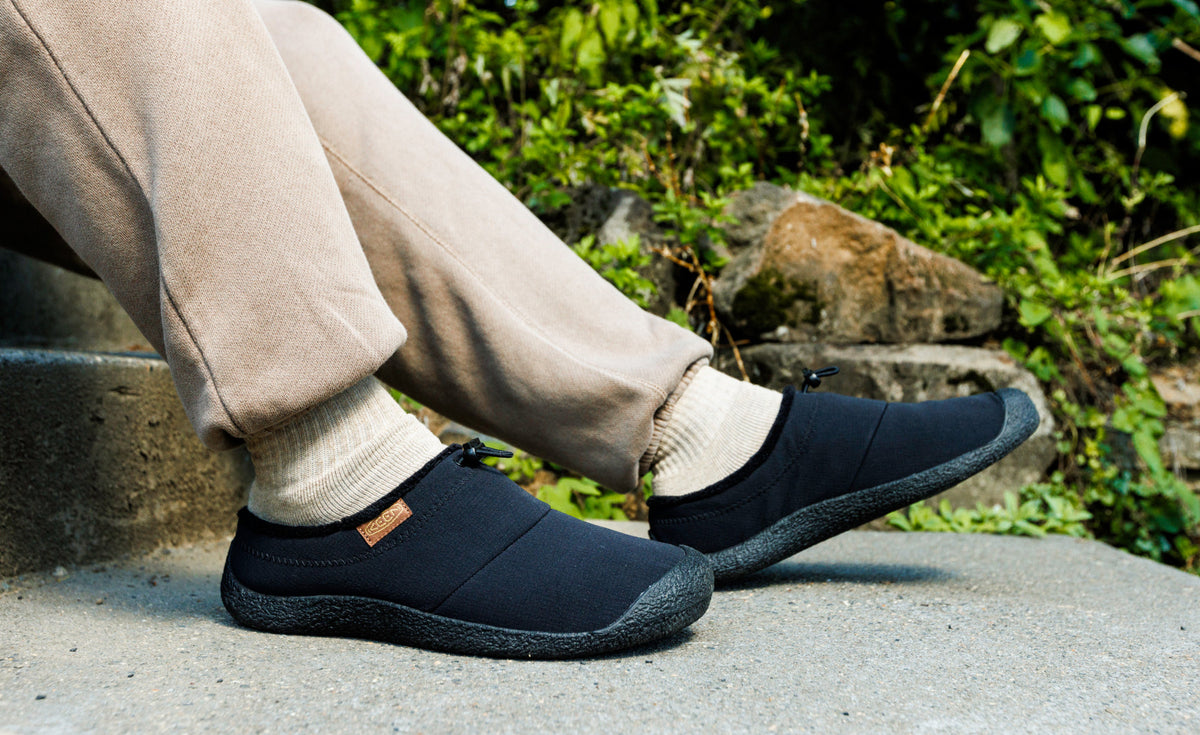Men's Howser III Slide Black/Black Recycled - Keen