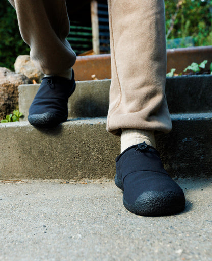 Men's Howser III Slide Black/Black Recycled - Keen