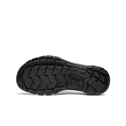 Men's Newport Retro Sandal x Études Studio Etudes Olive - Keen
