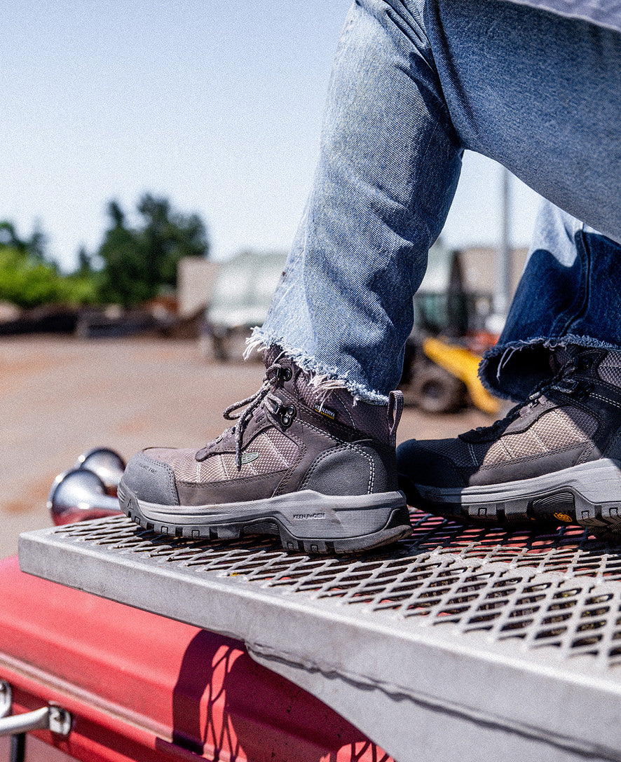 Women's Skokie Waterproof Work Boot (Carbon Toe) Magnet/Black - Keen