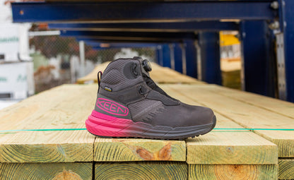 Women's Snapline RF Waterproof Boot (Carbon Toe) Magnet/Black - Keen