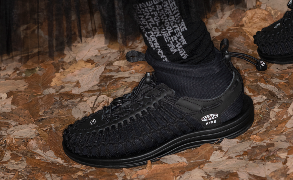 Women's UNEEK High Top x HYKE HYKE Black - Keen