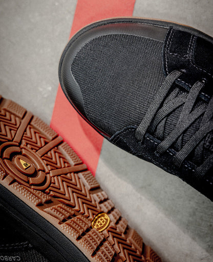 Women's Kenton Work Shoe (Carbon Toe) Black/Gum - Keen