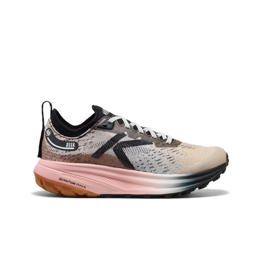 Women's Seek Trail Running Shoe Black/Sunset Sand - Keen