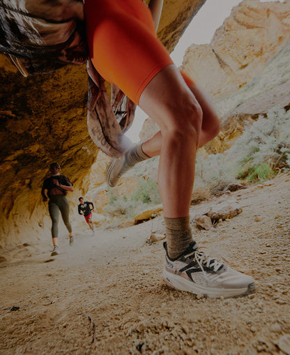 Women's Seek Trail Running Shoe Black/Sunset Sand - Keen