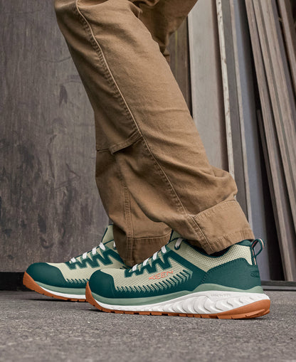 Women's Arvada Work Sneaker (Carbon Toe) Sea Moss/Desert Sage - Keen