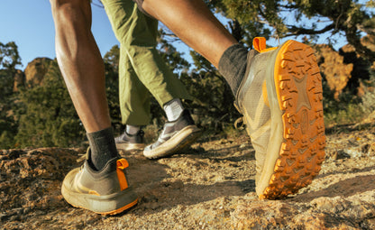 Women's 450 Dirt Hiking Shoe Birch/Nectarine - Keen