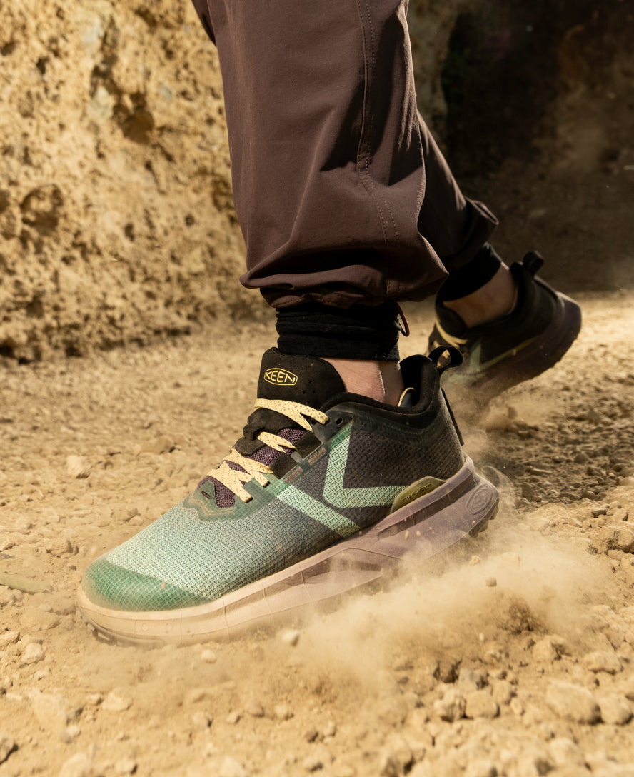Women's 450 Dirt Hiking Shoe Birch/Nectarine - Keen