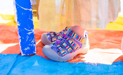 Big Kids' Newport H2 Sandal x Iro To Ikiru Wo Tukuru Fuku Iro To Ikiru Wo Tukuru Fuku - Keen